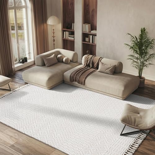 Safavieh Boho Rug for Living Room, Dining Room, Bedroom - Casablanca Collection, Short Pile, in Ivory, 183 X 274 cm