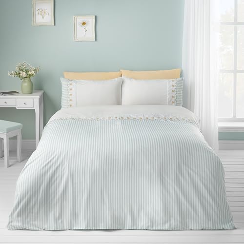 Catherine Lansfield Embroidered Daisy Soft Touch Single Duvet Cover Set with Pillowcase Sage Green