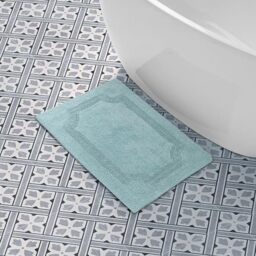 "Laura Ashley Reversible Cotton Bath Mat, Aqua, 1'5"" x 2' (Rectangular)"