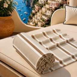 PETTI Artigiani Italiani - Microfibre Beach Towel, Beach or Pool Towel, Beach Towel, Large 90 x 180 cm, Millerighe 30