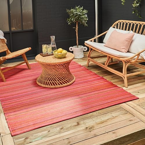 THE RUGS Rainbow Collection Outdoor Rug - Easy to Clean, Waterproof Plastic Outdoor Rugs for Garden, Patio, Balcony, Camping - Vibrant Plastic Straw Rug - Threads Red, 120x160