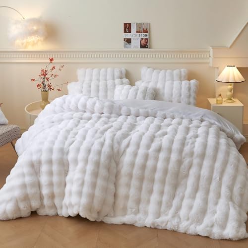 LIFEREVO Luxury Faux Rabbit Fur Duvet Cover Set King Size 3 PCS, White - 1 Fuzzy Bubble Comforter Cover & 2 Furry Pillow Cases, 8 Corner Ties, Decorative Washable Soft Fluffy Bedding Set with Zipper