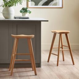 Julian Bowen Mulu Bar Stool, Solid Oak - H66 x W45 x D39.5cm