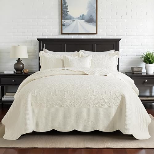 HoneiLife Oversized King Bedspreads 128x120 - California King Quilts 4-Piece, Cal King Quilt Sets,Rustic Bedding Sets King Size,Reversible Coverlets Lightweight Bedlinen Set for All Season Use-Beige