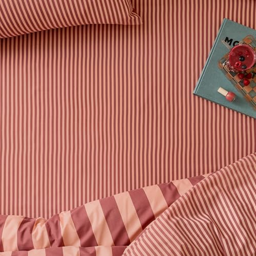 furn. The Ultimate Stripe Fitted Sheet – Tonal Narrow Striped Polycotton Bed Sheet (Raspberry Smoothie – Single – 90x190x32cm)