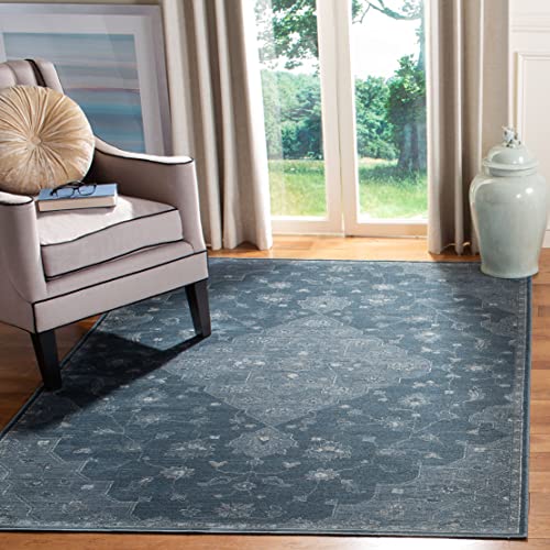 SAFAVIEH Traditional Rug for Living Room, Dining Room, Bedroom - Vintage Collection, Short Pile, in Light Blue and Dark Blue, 201 X 279 cm