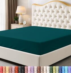 Utopia Bedding King Fitted Sheet - Soft Microfiber Fitted Sheet - Deep Pockets - Shrinkage and Fade Resistant - Easy Care - 1 Fitted Sheet Only (Teal)