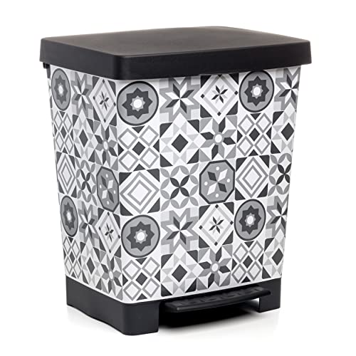 TATAY Cubik Deco Rubbish Bin Kitchen with Pedal 21L - Indoor and Outdoor Use - Fits 20L to 30L Bags - BPA-Free Durable Plastic - 33.5x30x39 cm, Hydraulic