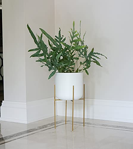 Ivyline Luso Plant Stand in Gold H33Cm D21Cm