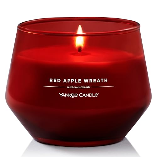 Yankee Candle Studio Scented Candle - Red Apple Wreath Medium - Long Burning Candles- Stylish Glass Vessel Design with Red Wax - Perfect Gifts for WomenGifts for MumWedding Gifts