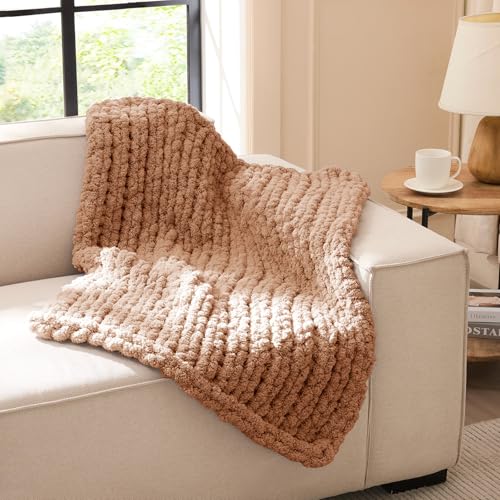 L'AGRATY Chunky Knit Blanket Throw Soft Chunky Throw Blanket 30 x 40 Inch 100% Hand Linked Chenile Crochet Throw Blanket for Couch Large Cable Knit Blanket for Home Decoration (Brown)