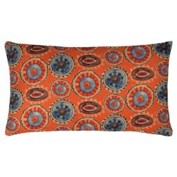 furn. Wylder Akamba Tribal Polyester Filled Cushion – Tribal Inspired Paisley Linen Look Piped Decorative Pillow (Tangerine – 30x50cm)