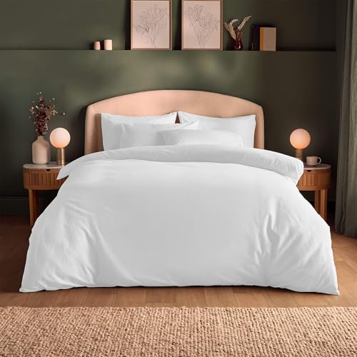 Silentnight Brushed Cotton Duvet Set - Soft Velvety Touch 100% Cotton - Cosy Warmth Feel Breathable Lightly Brushed Hypoallergenic - Button Fastening Duvet Cover + Pillowcase Bed Set, White, King