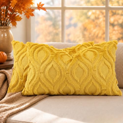 decorUhome Set of 2 Faux Fur Cushion Covers, 30x50 cm, Mustard Yellow