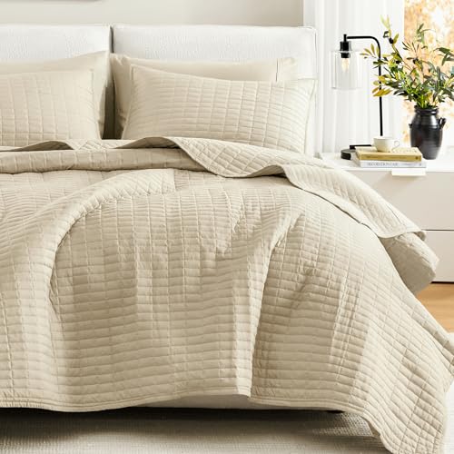 "Comfort Spaces All Season, Lightweight, Coverlet Bedspread Bedding, Matching Shams, Microfiber, Ivory, Quilt King/Cal King(104""x90"")"