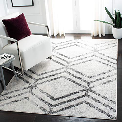 Safavieh Geometric Rug for Living Room, Dining Room, Bedroom - Adirondack Collection, Short Pile, in Ivory and Grey, 240 X 300 cm