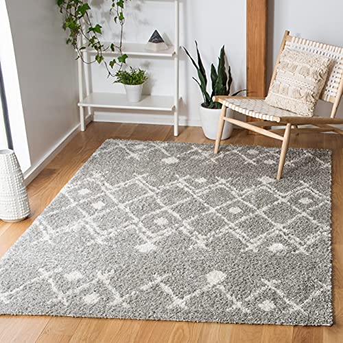Safavieh Moroccan Shaggy Indoor Woven Rectangle Area Rug, Berber Shag Collection, BER164, in Light Grey / Cream, 155 X 229 cm for Living Room, Bedroom or Any Indoor Space