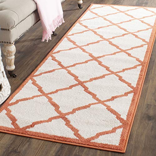 Safavieh Trellis Indoor/Outdoor Woven Runner Area Rug, Amherst Collection, AMT421, in Beige / Orange, 69 X 213 cm for Garden, Patio or Any Outdoor Space