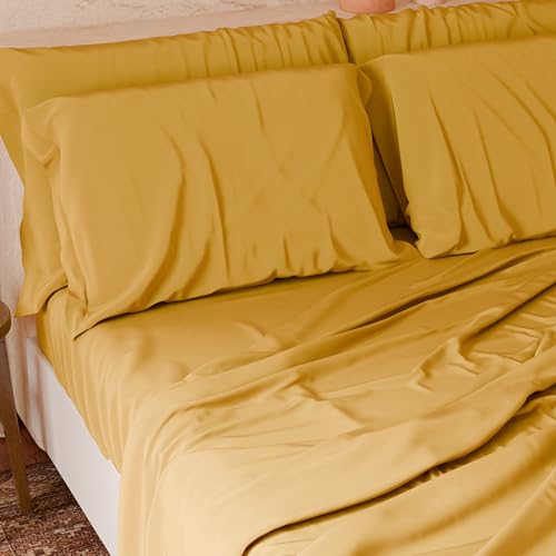 PETTI Italian Artisans - 4-Piece Maxi Double Bed Sheet Set, Soft and Breathable, Complete Bed Set with Top Sheet, Fitted Sheet with Elasticated Corners and 2 Pillowcases, Yellow Sheets