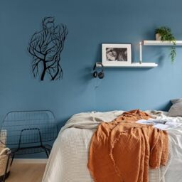 Stylish Black Decorative Metal Wall Accessory, 37 x 58 cm, 100% Metal, 1.2 mm Thickness, Perfect for Modern Home Decor and Unique Wall Art