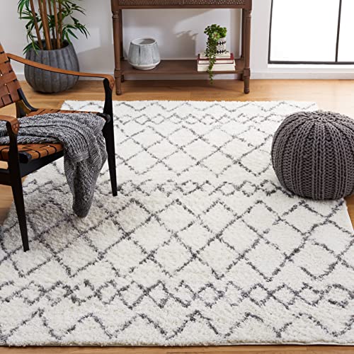 Safavieh Moroccan Shaggy Indoor Woven Rectangle Area Rug, Berber Shag Collection, BER165, in Cream / Light Grey, 155 X 229 cm for Living Room, Bedroom or Any Indoor Space