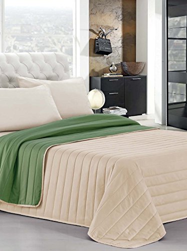 Italian Bed Linen Elegant Line Summer Quilt Made in Italy Printed Soft Microfibre Bedspread - Spring Summer Mid-Season Quilt - Single 170 x 270 cm, Dark Green/Cream