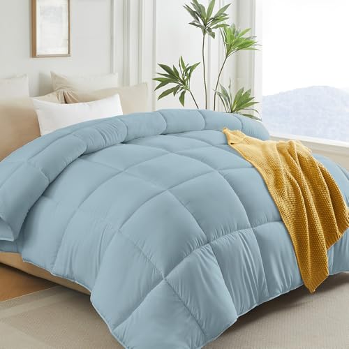 L LOVSOUL Down Alternative Comforter Blue - All Season Warm Bedding, Box Stitching Design, Extra Soft and Breathable, Hotel Collection, Machine Washable,Light Blue