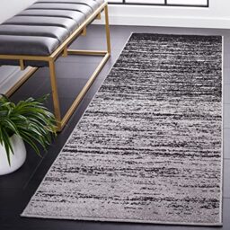 Safavieh Modern Rug for Living Room, Dining Room, Bedroom - Adirondack Collection, Short Pile, in Silver and Black, 80 X 180 cm
