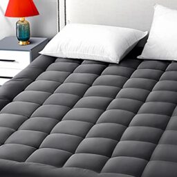"EASELAND King Size Mattress Pad Pillow Cooling Top Mattress Cover Quilted Fitted Protector Cotton Top 8-21"" Deep Pocket (78x80 Inches, Dark Grey)"