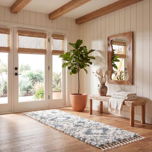 Safavieh Moroccan Shaggy Indoor Woven Runner Area Rug, Berber Fringe Shag Collection, BFG606, in Cream / Navy, 61 X 244 cm for Living Room, Bedroom or Any Indoor Space