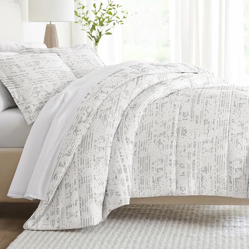 Linen Market Queen Comforter Set (3 Piece) - Bring Luxury Home with Our Soft and Lightweight Down Alternative Comforters Queen Size - This Queen Bed Set includes Your Comforter and 2 Pillow Shams
