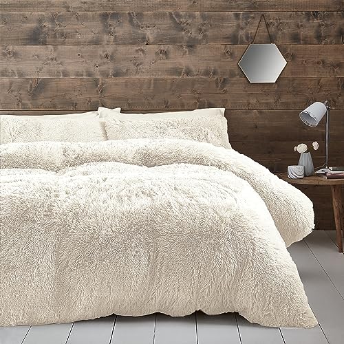Catherine Lansfield Cuddly Deep Pile Faux Fur Single Duvet Cover Set with Pillowcase Cream