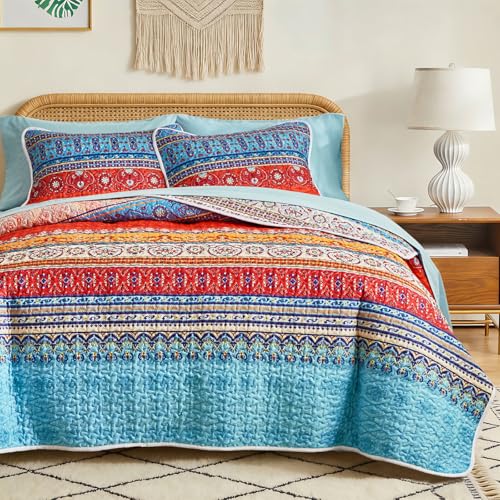 Flysheep 3 Pieces Colorful Boho Quilt Set King Size, Bohemian Striped Blue n Red Printed Bedding Bedspread Coverlet Set for Summer, Soft Lightweight Microfiber Quilt with 2 Shams (102x88 inces)