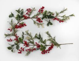 1.5m Natural Looking Artificial Glittered Leaves And Berries Garland Home Wall Door Mantel Fireplace Hanging Xmas Wedding Christmas Decorations