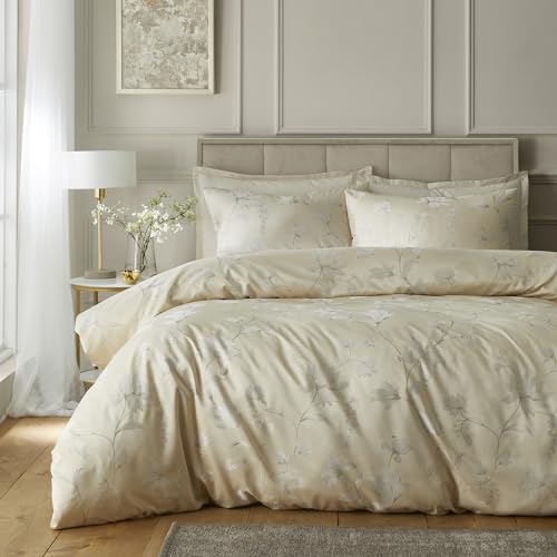 Soiree Lilly Floral Jacquard Duvet Cover Set Small Double 200 x 200cm – Champagne Textured Bedding with Elegant Woven Design, Includes 2 Pillowcases