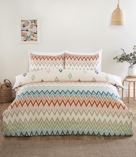 Rapport home 4 Pcs Printed Chevron Bedding Set – Reversible King Size Duvet Cover, Soft Microfibre Fitted Sheet with Matching Pillowcases – Multi-Color Complete Bed Set