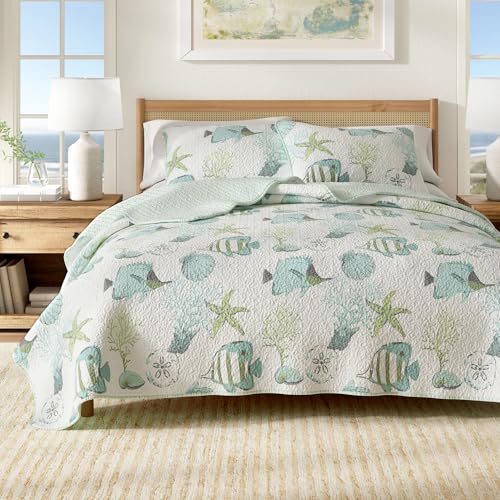 Twin Coastal Quilt Bedding Set, Summer Coastal Quilt with Sham, Beach 2-Piece Reversible All Season Bedspread Quilt Set. Lightweight Nautical Quilted Coverlet. Seaside Collection, Blue Fish