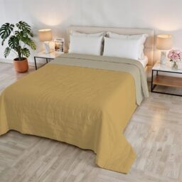 GOLIA Summer Quilt, Made in Italy, 100% Polyester – Double-Sided Bedspread with WaterWashed Effect – Lightweight Blanket with 65 g Filling – Double Bed 260 x 250 cm – Ochre/Sand