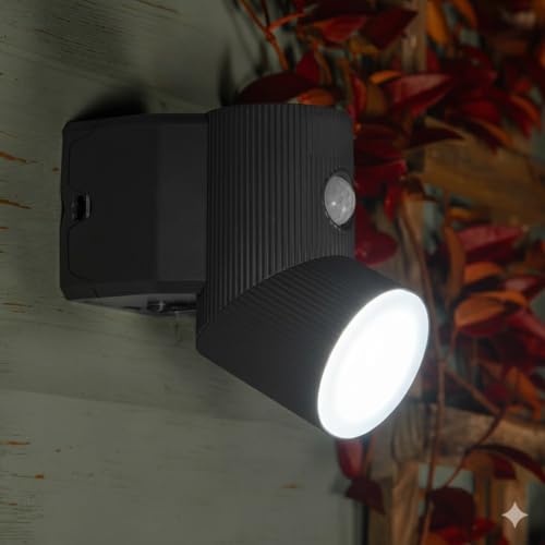 SolarCentre® SentryTwist Outdoor Solar Motion Activated PIR Security Light