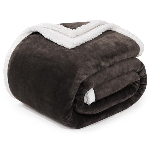 "BEAUTEX Sherpa Fleece Throw Blankets Soft Fluffy Flannel Plush Cozy - Fuzzy Coffee Cuddle Blanket for Couch, Bed, Sofa, Adults (50"" x 60"", Coffee)"