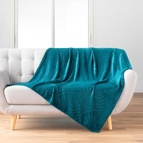 Douceur d'Intérieur, Blanket (125 x 150 cm) Nelia Blue, Flannel Relief Plain