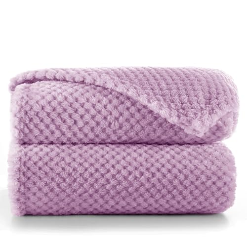 DecoKing Henry Cuddly Blanket 70 x 150 cm Microfibre Blanket Bedspread Fleece Soft Cuddly Scandinavian Style Purple