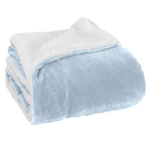 Elegant Comfort Luxury Ultra-Plush Velvet Touch Fleece Throw Soft, Warm, Cozy- Micromink Sherpa-Backing Reversible Blanket for Bed, Sofa and Couch, Solid Aqua