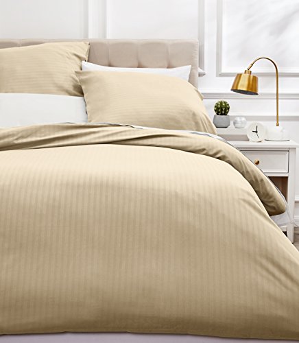 Amazon Basics 3-Piece Microfibre Bedding Duvet Cover Set, Duvet Cover 240 x 260 cm & 2 Pillowcases 65 x 65 cm, Beige