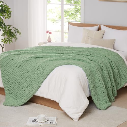 L'AGRATY Chunky Knit Throw Blanket for Couch, 50 x 60 Inches, Sage Green - Handmade Chenille Crochet Blanket for Sofa Bed, Thick Cable Knitted Blankets for Room Home Decor, Birthday Gift for Women Mom