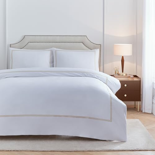 Paoletti Elara Duvet Cover Set – Luxury 200 Thread Count Cotton Embroidered Border Bedding Set (Champagne - Double)