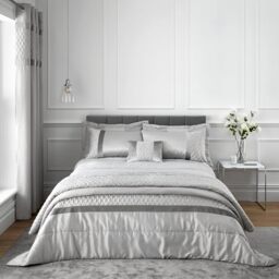 Catherine Lansfield Sequin Cluster Super King Duvet Cover Set with Pillowcase Silver Grey