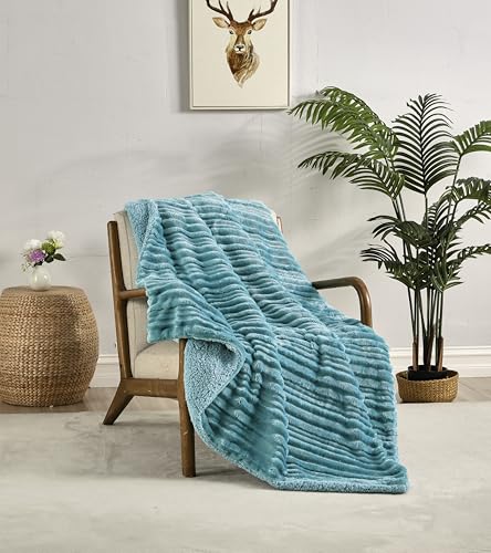 Miracle Home. Fleece Blanket Reversible Microfiber Zircon Velvet Flannel and Sherpa 280GSM-180GSM, Soft, Warm and Lightweight, Machine Washable, 130 X 160, Green