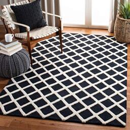 Safavieh Diamond Indoor Hand Tufted Rectangle Area Rug, Cambridge Collection, CAM135, in Black / Ivory, 122 X 183 cm for Living Room, Bedroom or Any Indoor Space