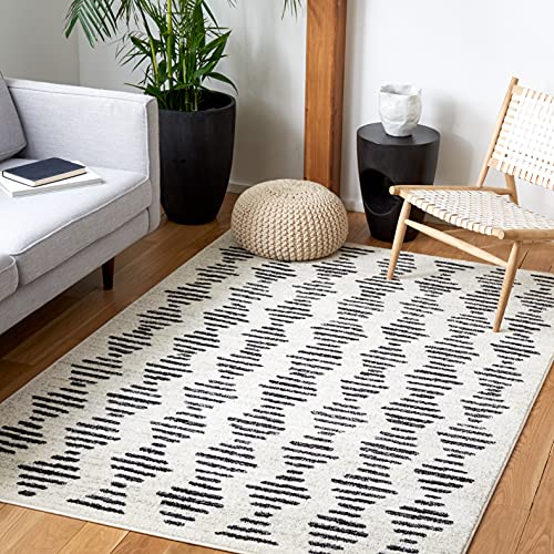 SAFAVIEH Boho Rug for Living Room, Dining Room, Bedroom - Tulum Collection, Short Pile, in Ivory and Grey, 160 X 230 cm